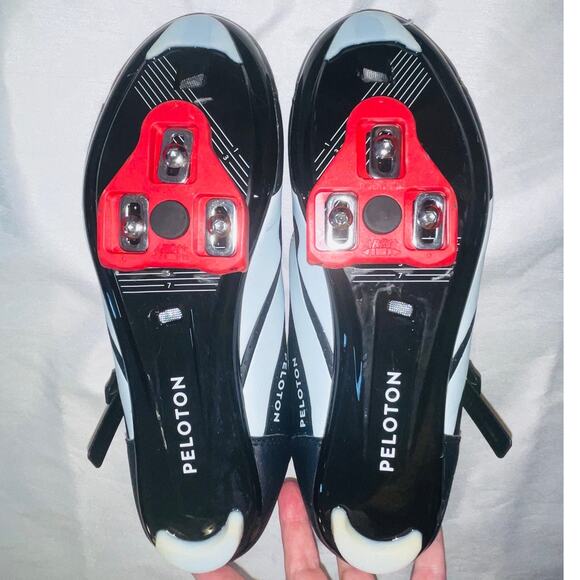 Peloton Cycling Shoes w/ Cleats -‎ Unisex Size 41 (W 10.5 / M 8) - Picture 2 of 10